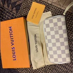 Louis Vuitton Wallet